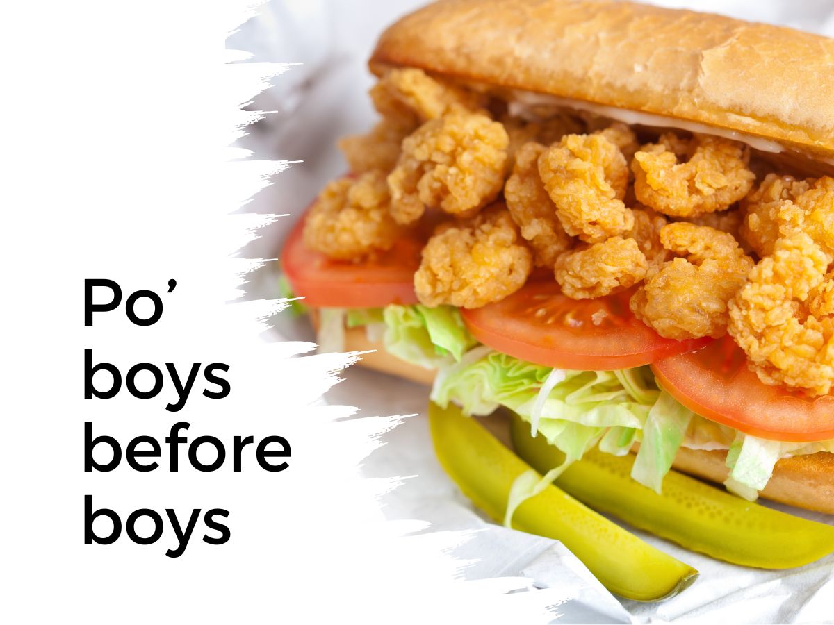 A po' boy sandwich made with fried shrimp.