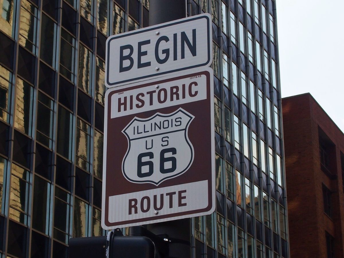 A sign that marks the beginning of Route 66 in Chicago.
